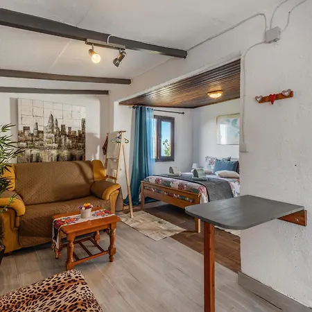 Land Of Dreams 2 Apartment